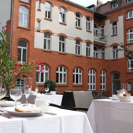 Am Molkenmarkt 3*