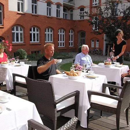 Am Molkenmarkt Hotell 3*