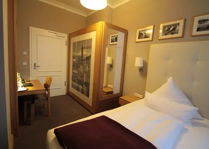 فندق Am Molkenmarkt 3*