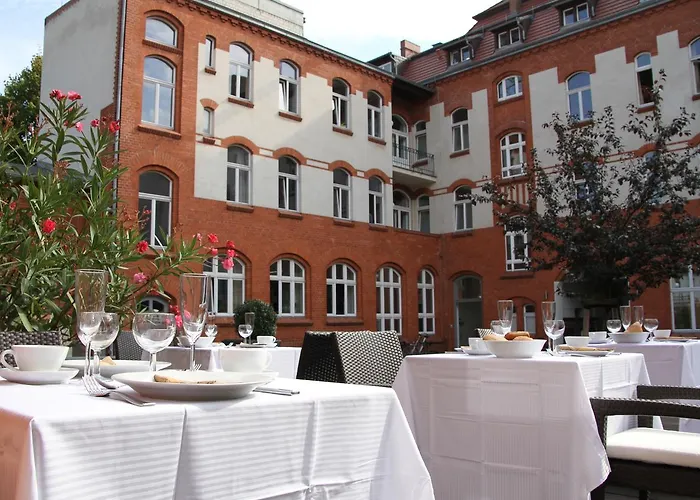 Am Molkenmarkt 3* Brandenburg (Brandenburg an der Havel)